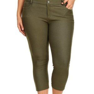 Classic Solid Capri Jeggings